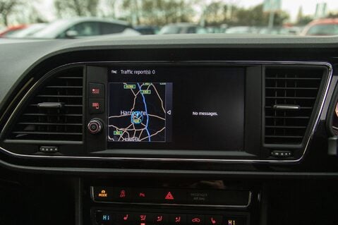 SEAT Leon TSI EVO FR BLACK EDITION 25