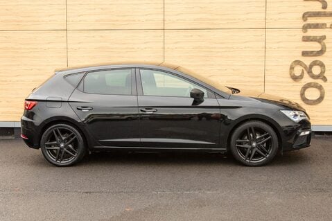 SEAT Leon TSI EVO FR BLACK EDITION 12