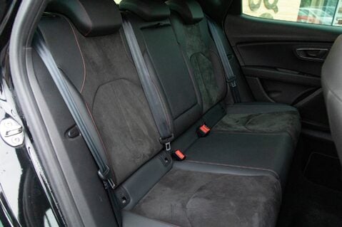 SEAT Leon TSI EVO FR BLACK EDITION 35