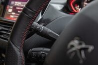 Peugeot 2008 PURETECH S/S GT LINE 17