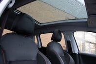 Peugeot 2008 PURETECH S/S GT LINE 32