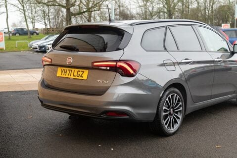 Fiat Tipo LIFE 8