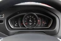 Volvo V40 T2 MOMENTUM 15