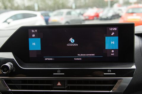 Citroen C4 PURETECH SHINE PLUS S/S EAT8 29