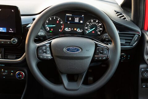 Ford Fiesta TREND 21