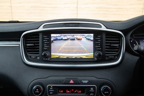 Kia Sorento CRDI KX-2 ISG 32