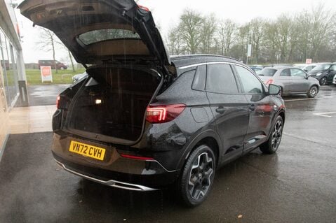 Vauxhall Grandland ELITE 32