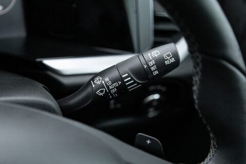 Vauxhall Grandland ELITE 17