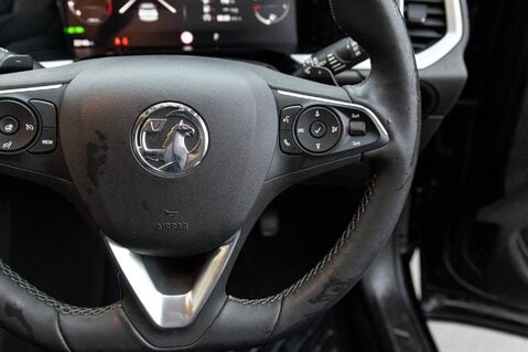 Vauxhall Grandland ELITE 19