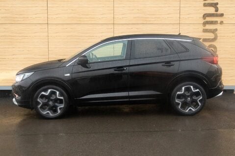 Vauxhall Grandland ELITE 12