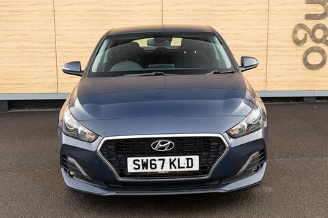 Hyundai i30 FASTBACK SE NAV 5