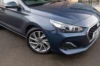 Hyundai i30 FASTBACK SE NAV 11