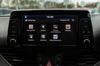 Hyundai i30 FASTBACK SE NAV 29