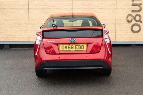 Toyota Prius VVT-I BUSINESS EDITION PLUS 6