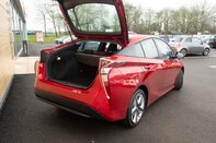Toyota Prius VVT-I BUSINESS EDITION PLUS 34