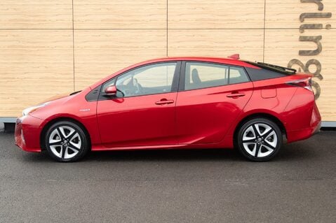 Toyota Prius VVT-I BUSINESS EDITION PLUS 13