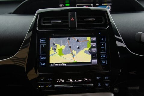 Toyota Prius VVT-I BUSINESS EDITION PLUS 23