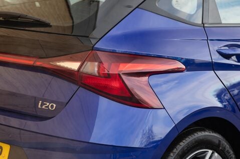 Hyundai i20 T-GDI SE CONNECT MHEV 9