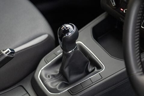 SEAT Ibiza MPI SE TECHNOLOGY 30