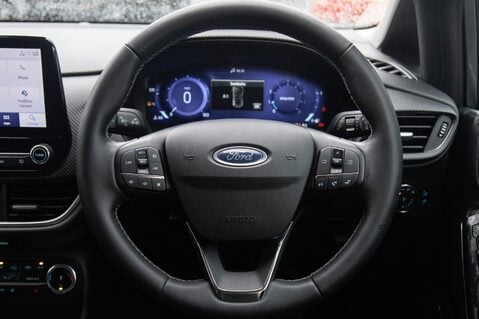 Ford Fiesta TITANIUM VIGNALE MHEV 21