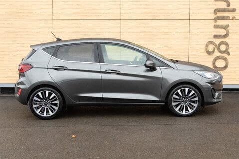 Ford Fiesta TITANIUM VIGNALE MHEV 12