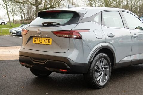 Nissan Qashqai DIG-T ACENTA PREMIUM MHEV 8