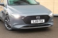 Mazda 3 SPORT LUX MHEV 10