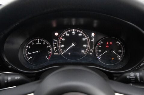 Mazda 3 SPORT LUX MHEV 15