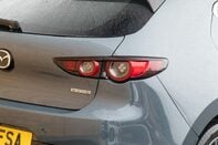 Mazda 3 SPORT LUX MHEV 9