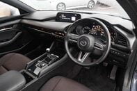 Mazda 3 SPORT LUX MHEV 4