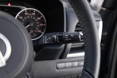 Nissan Qashqai DIG-T ACENTA PREMIUM MHEV 18