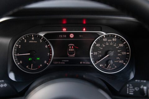 Nissan Qashqai DIG-T ACENTA PREMIUM MHEV 15