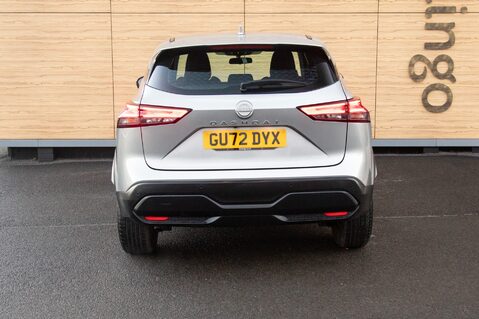 Nissan Qashqai DIG-T ACENTA PREMIUM MHEV 6