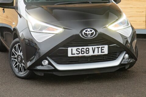 Toyota Aygo VVT-I X-CLUSIV X-SHIFT 10