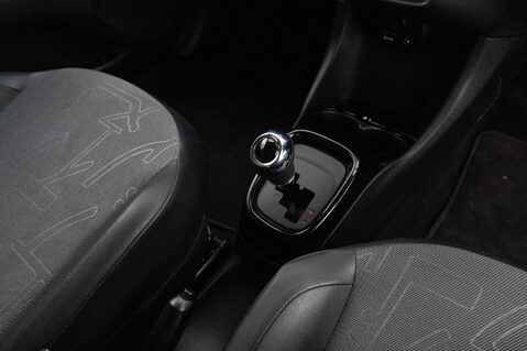 Toyota Aygo VVT-I X-CLUSIV X-SHIFT 31