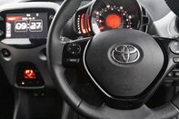 Toyota Aygo VVT-I X-CLUSIV X-SHIFT 19