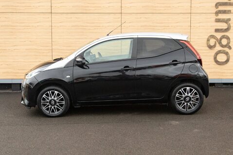 Toyota Aygo VVT-I X-CLUSIV X-SHIFT 13