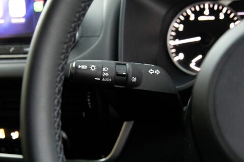 Nissan Qashqai DIG-T ACENTA PREMIUM MHEV 17