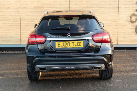 Mercedes-Benz GLA Class GLA 200 AMG LINE EDITION PLUS 6