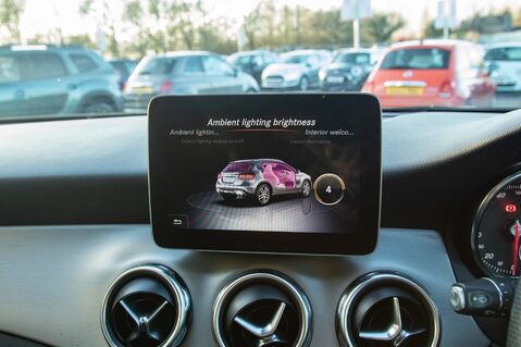 Mercedes-Benz GLA Class GLA 200 AMG LINE EDITION PLUS 31