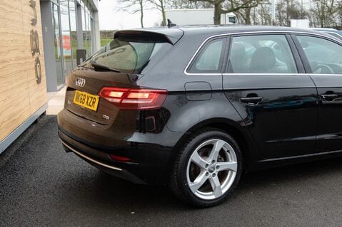 Audi A3 TFSI SPORT 8