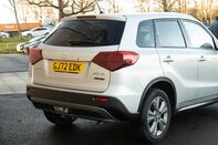 Suzuki Vitara SZ-T MHEV 8