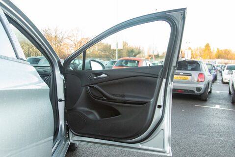 Vauxhall Astra ULTIMATE 14