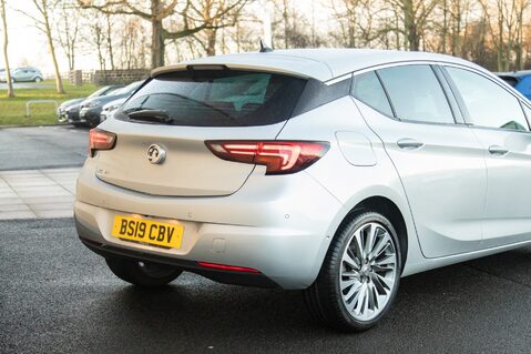 Vauxhall Astra ULTIMATE 8