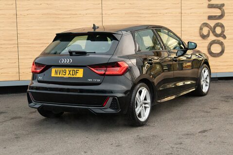 Audi A1 SPORTBACK TFSI S LINE 2