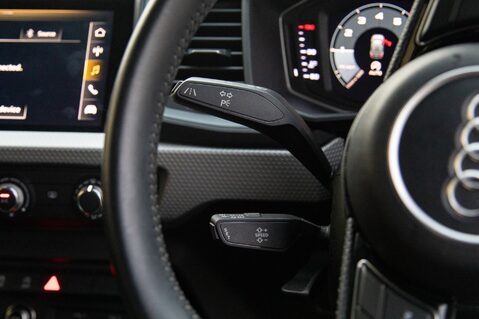 Audi A1 SPORTBACK TFSI S LINE 17