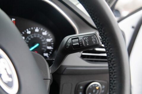 Ford Focus TITANIUM 18