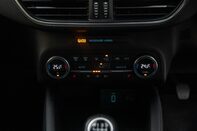 Ford Focus TITANIUM 31