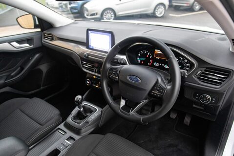 Ford Focus TITANIUM 4