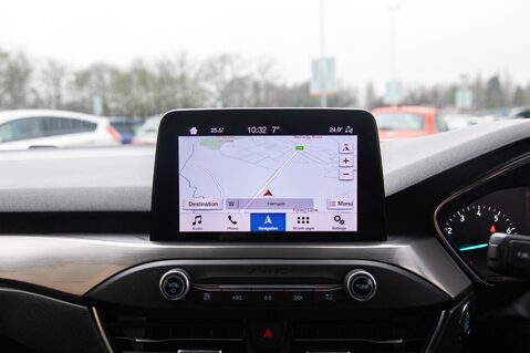 Ford Focus TITANIUM 24